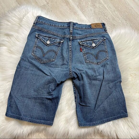 Levi’s 515 Button Flap Long Jean Shorts 406 - Picture 3 of 6
